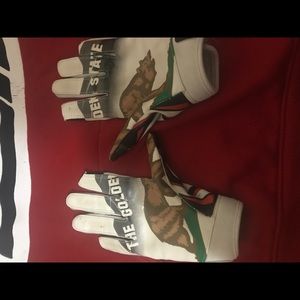 Kids football gloves